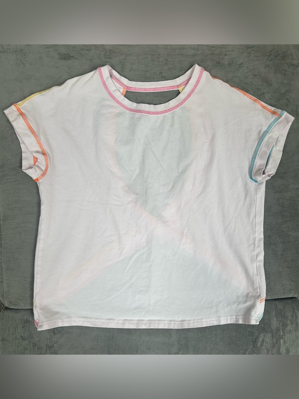 Women’s Crop Tee with Rainbow Stitching Sz S